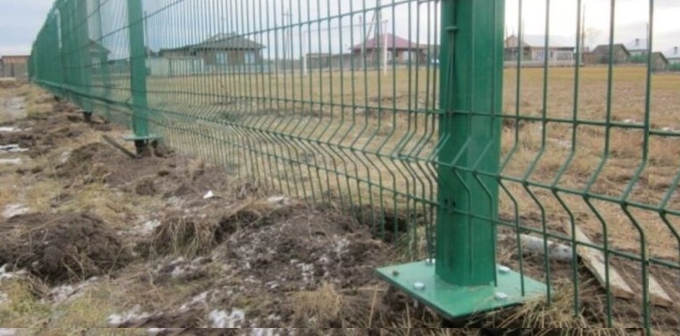 Купить сваи для ограждения от производителя в Дальнереченске от 1379 руб: низкая цена, быстрая установка